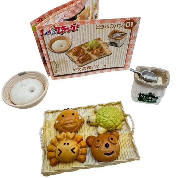 Re-Ment Lets Cooking Dessert Kitchen 2006 Set 01 Miniature Tray Bread Figures - Picture 1 of 9